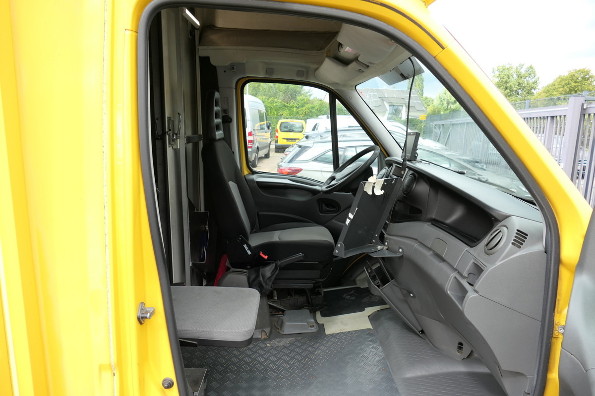 IVECO Daily 35 S11 C30C AUTOMATIK KAMERA MAXI KAMERA R - Kamioncine me kontinier: foto 5 IVECO Daily 35 S11 C30C AUTOMATIK KAMERA MAXI KAMERA R - Kamioncine me kontinier: foto 5