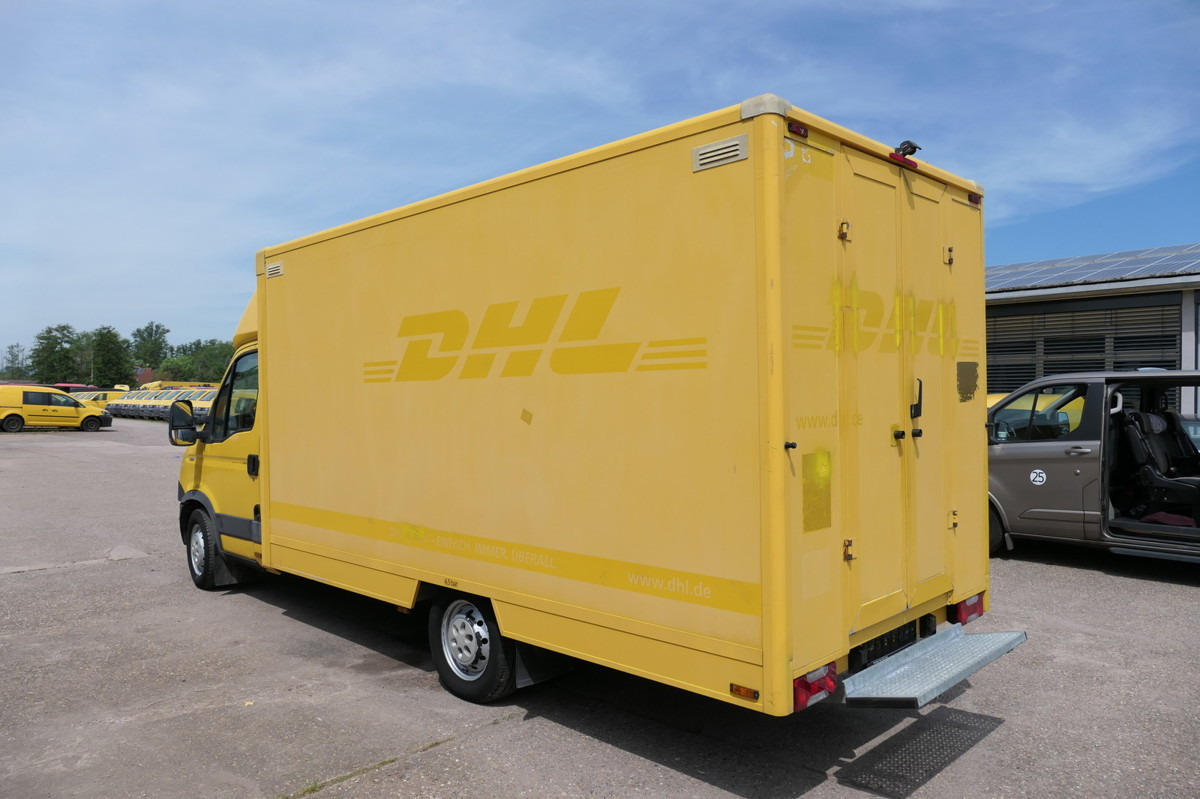 IVECO Daily 35 S11 C30C AUTOMATIK KAMERA Regale LUFT D - Kamioncine me kontinier: foto 4 IVECO Daily 35 S11 C30C AUTOMATIK KAMERA Regale LUFT D - Kamioncine me kontinier: foto 4