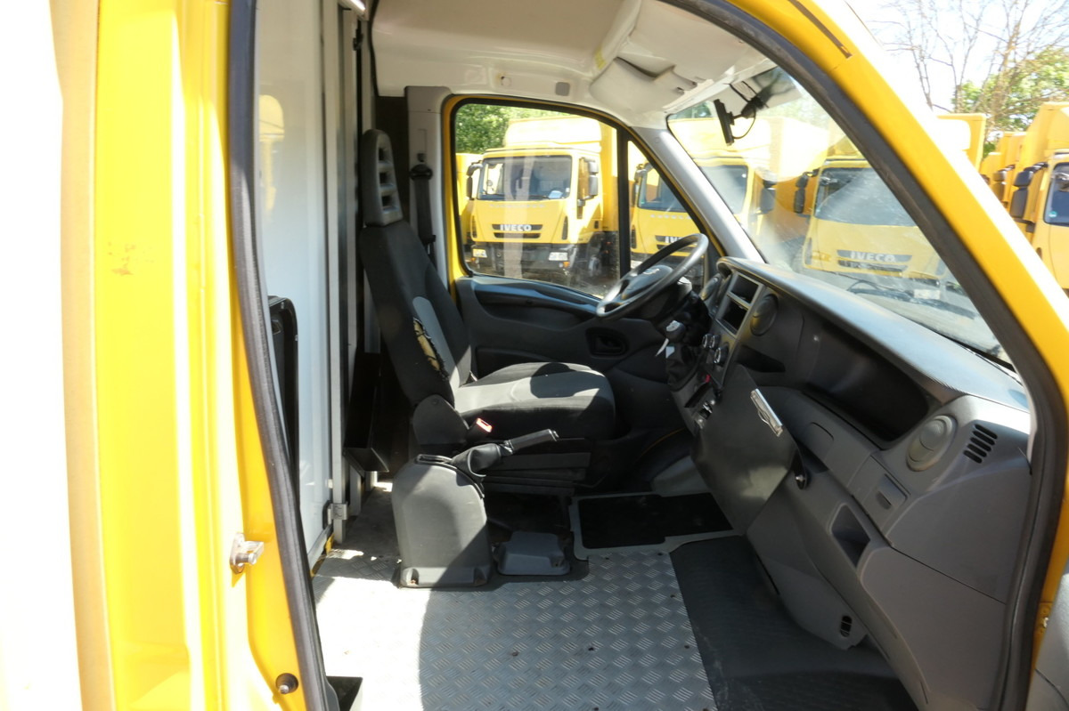 IVECO Daily 35 S11 C30C AUTOMATIK KAMERA Regale LUFT D - Kamioncine me kontinier: foto 5 IVECO Daily 35 S11 C30C AUTOMATIK KAMERA Regale LUFT D - Kamioncine me kontinier: foto 5