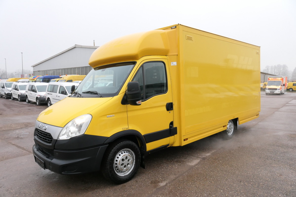 IVECO Daily 35 S11 C30C AUTOMATIK KAMERA Regale LUFT D - Kamioncine me kontinier: foto 1 IVECO Daily 35 S11 C30C AUTOMATIK KAMERA Regale LUFT D - Kamioncine me kontinier: foto 1