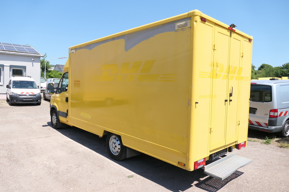 IVECO Daily 35 S11 C30C AUTOMATIK KAMERA Regale LUFT D - Kamioncine me kontinier: foto 4 IVECO Daily 35 S11 C30C AUTOMATIK KAMERA Regale LUFT D - Kamioncine me kontinier: foto 4