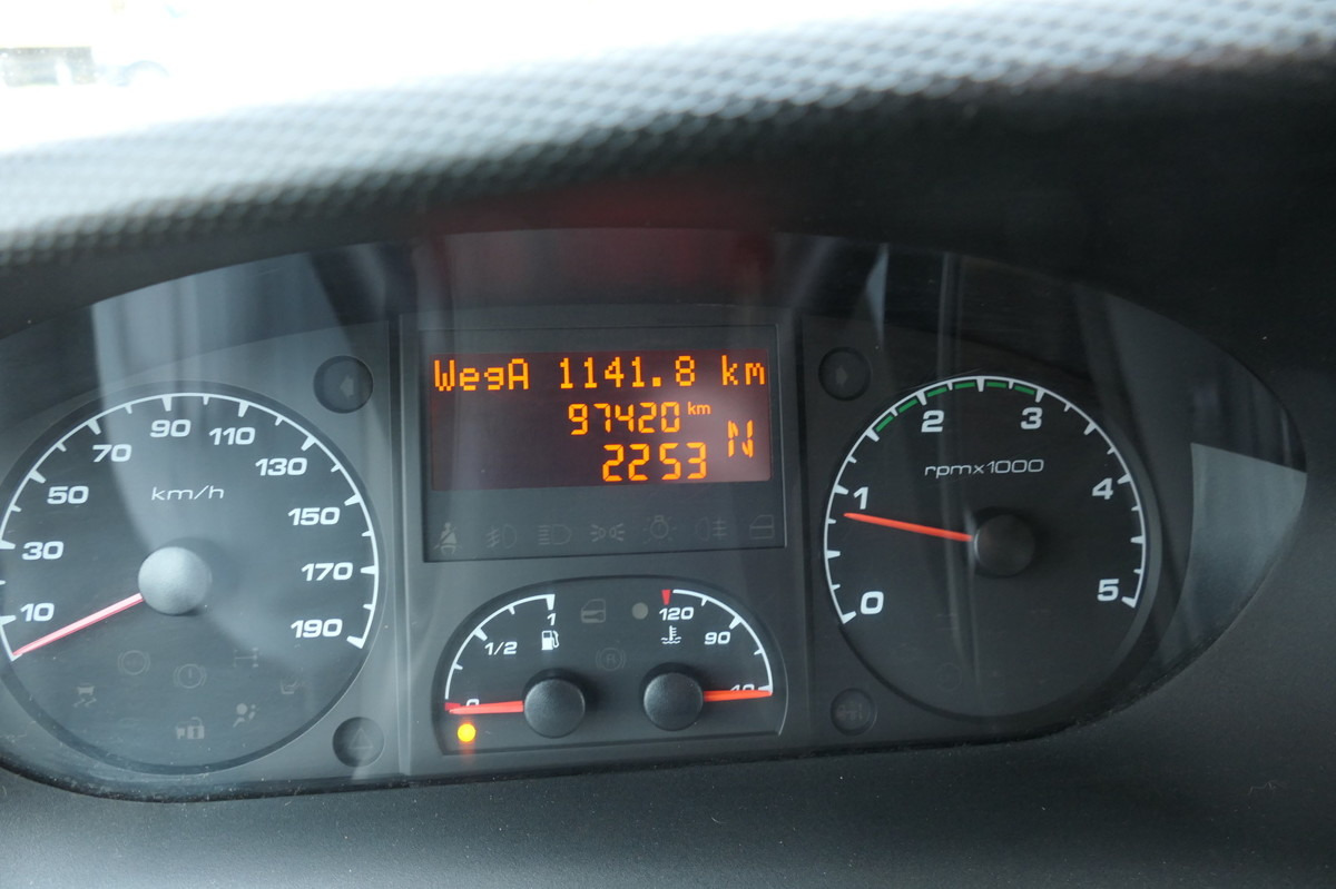 Kamioncine me kontinier IVECO Daily 35 S11 C30C AUTOMATIK KAMERA Regale LUFT D: foto 12