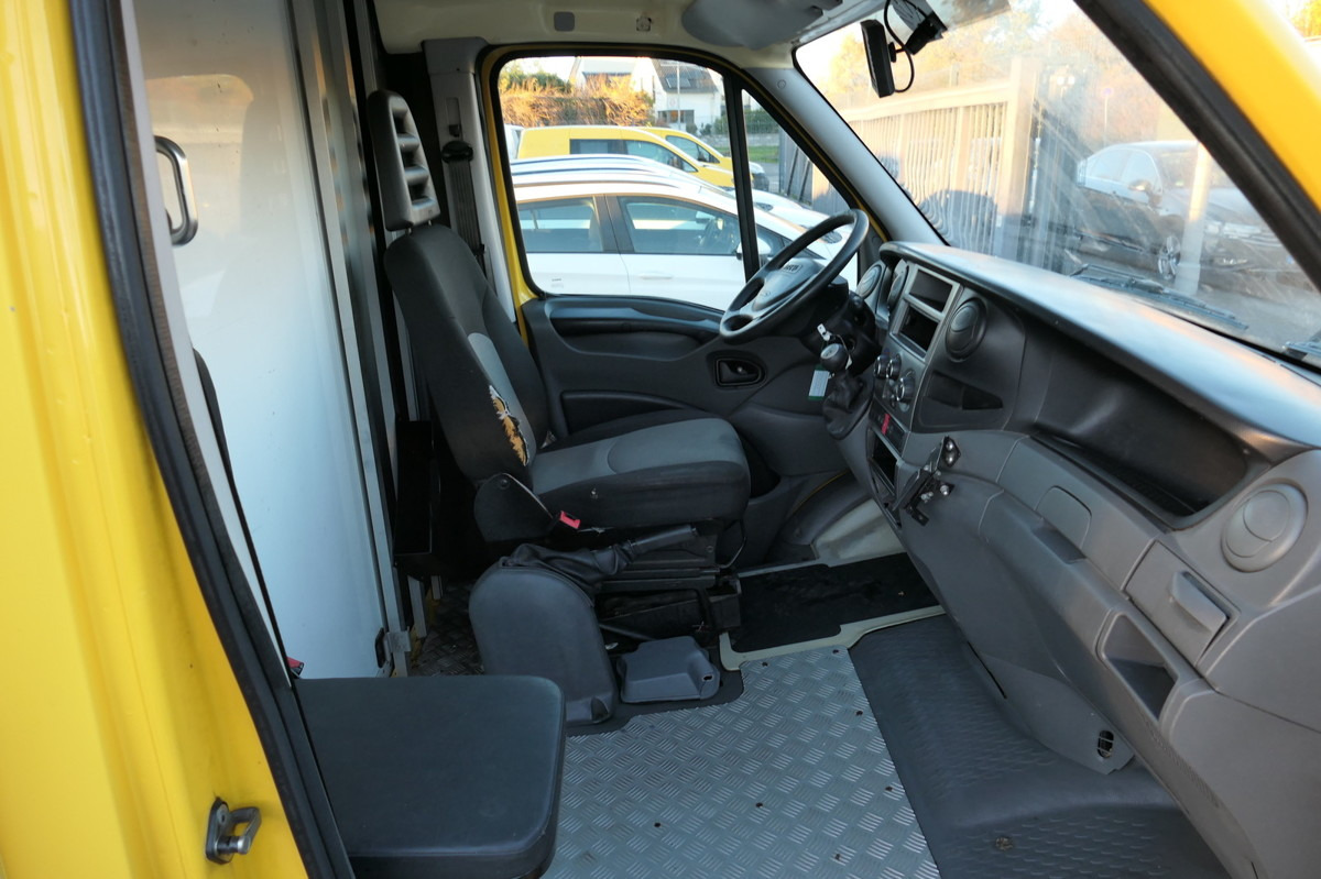 IVECO Daily 35 S11 C30C AUTOMATIK KAMERA Regale LUFT D - Kamioncine me kontinier: foto 5 IVECO Daily 35 S11 C30C AUTOMATIK KAMERA Regale LUFT D - Kamioncine me kontinier: foto 5