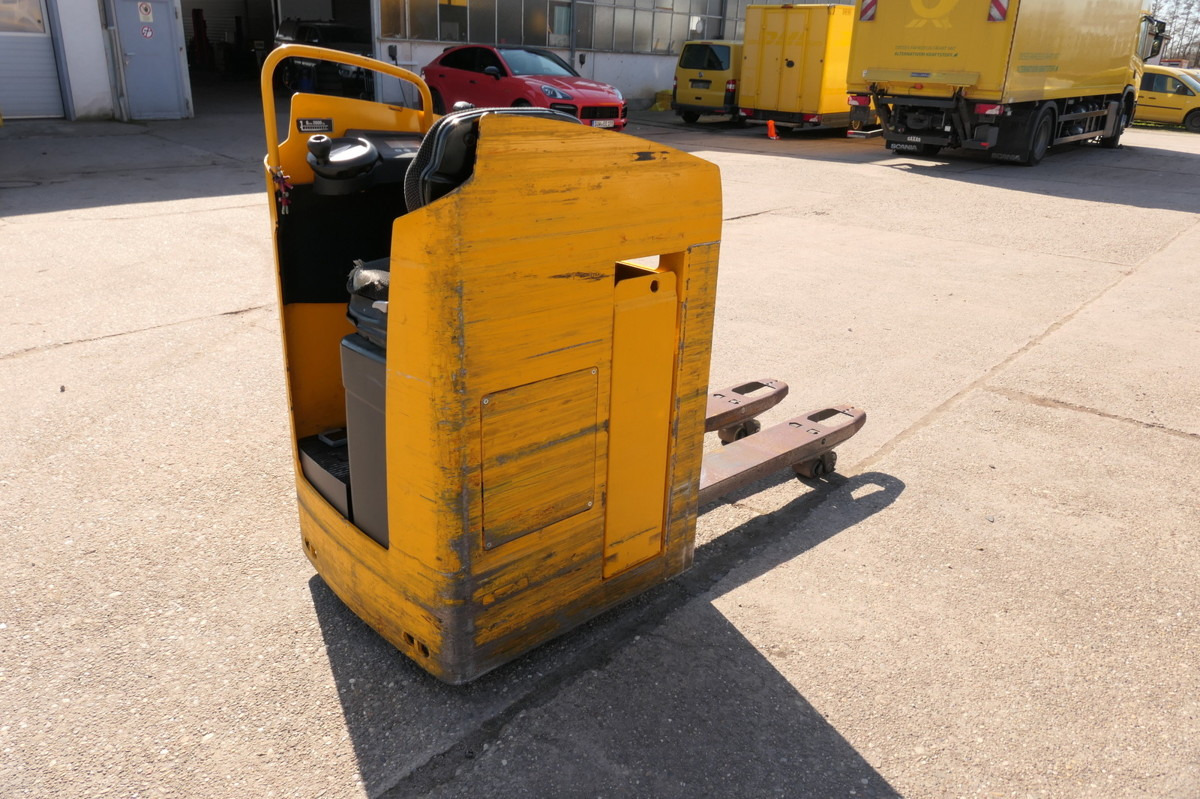 JUNGHEINRICH ESE 220 Batterie 34/2017 - Pirun paletash: foto 4 JUNGHEINRICH ESE 220 Batterie 34/2017 - Pirun paletash: foto 4