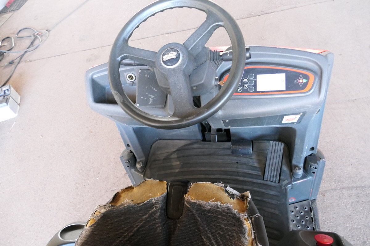 LINDE P 60 Z Schlepper Batterie 16/2019 3-Rad - Traktor rimorkimi: foto 5 LINDE P 60 Z Schlepper Batterie 16/2019 3-Rad - Traktor rimorkimi: foto 5
