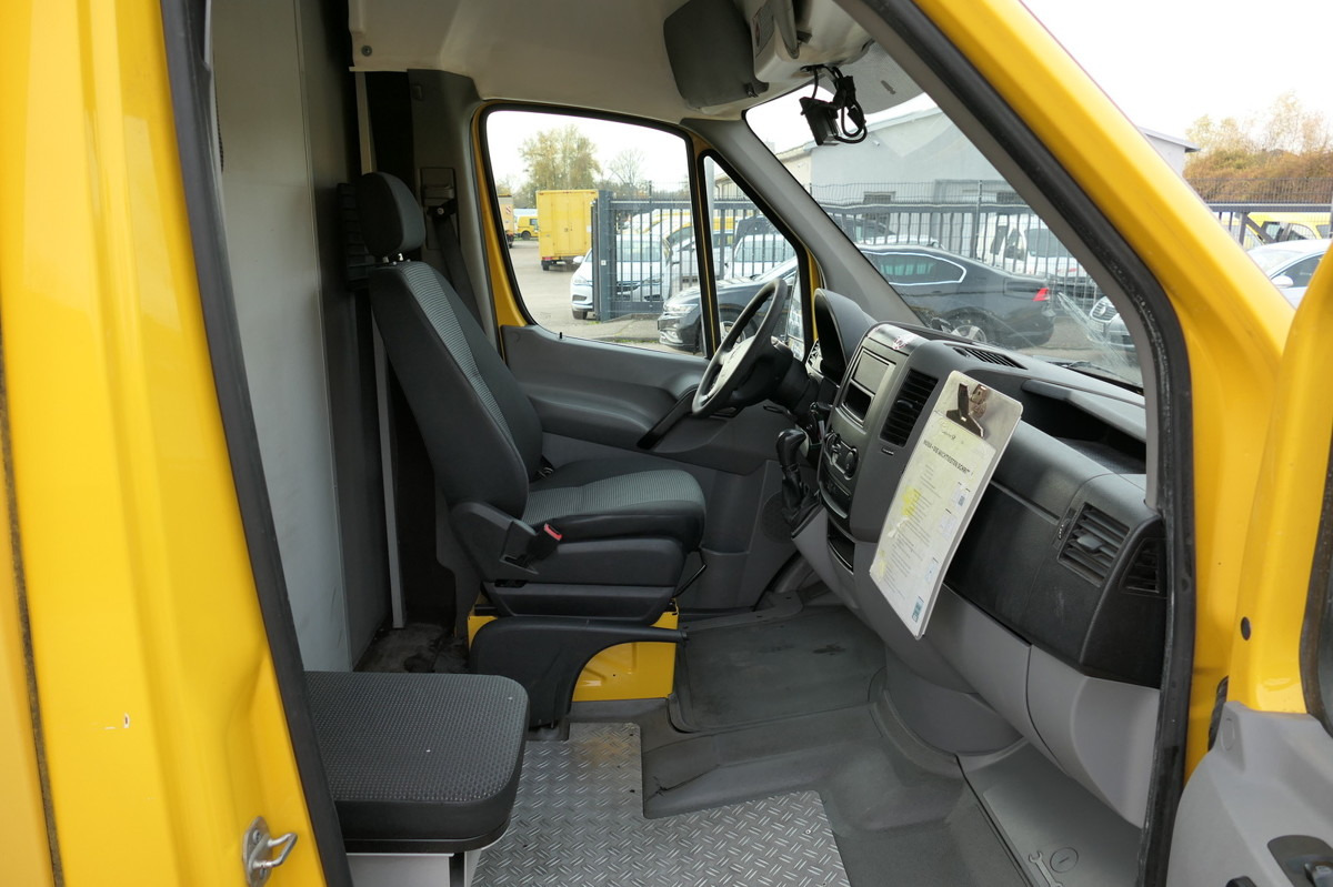 MERCEDES-BENZ SPRINTER 310 CDI MAXI EURO-5 KOFFER REGALE KAMER - Kamioncine me kontinier: foto 5 MERCEDES-BENZ SPRINTER 310 CDI MAXI EURO-5 KOFFER REGALE KAMER - Kamioncine me kontinier: foto 5