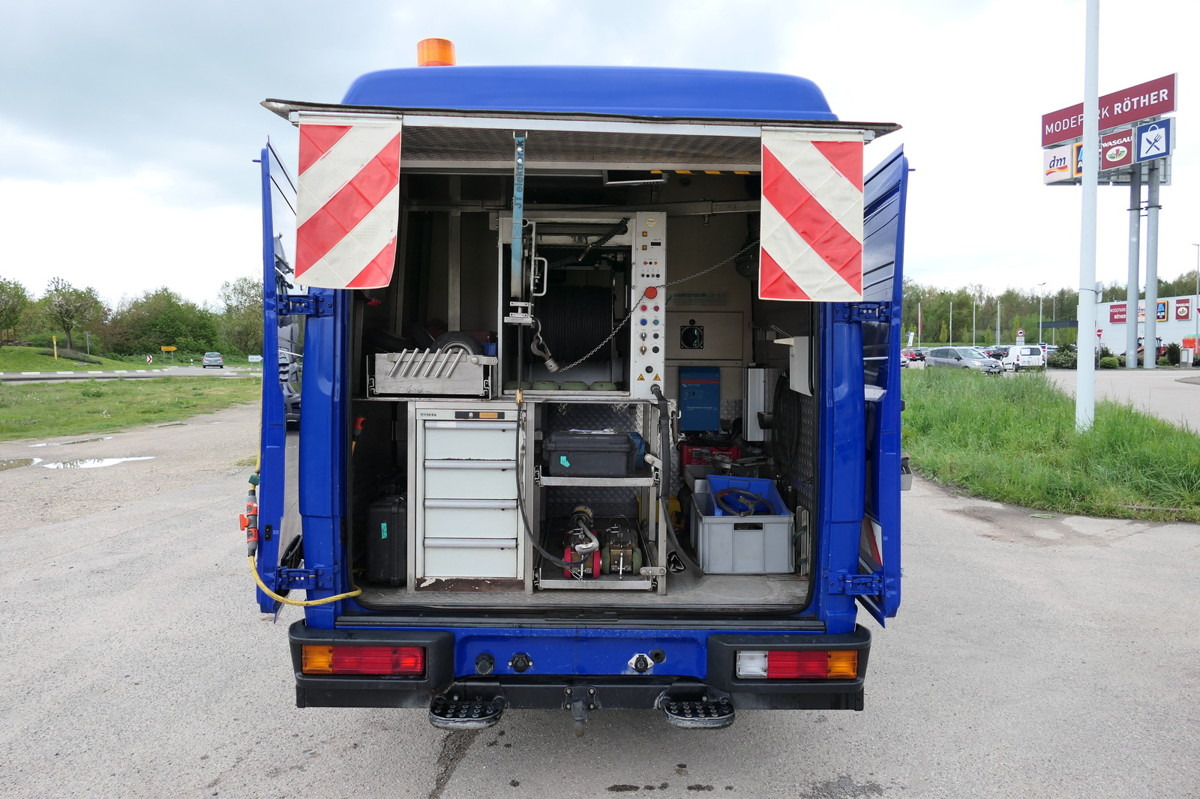 MERCEDES-BENZ Vario 816 D Kanalinspektion Kanal TV Standheizun - Kamion me vakuum: foto 1 MERCEDES-BENZ Vario 816 D Kanalinspektion Kanal TV Standheizun - Kamion me vakuum: foto 1