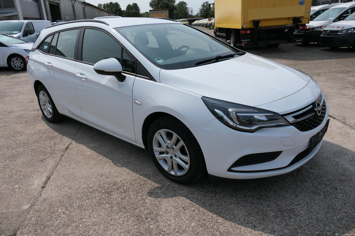 OPEL Astra K 1.6 CDTI Edition S/S KLIMA - Veturë: foto 2 OPEL Astra K 1.6 CDTI Edition S/S KLIMA - Veturë: foto 2