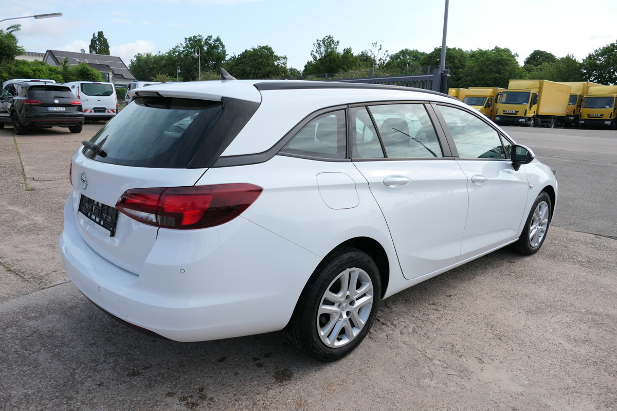 OPEL Astra K 1.6 CDTI Edition S/S KLIMA - Veturë: foto 3 OPEL Astra K 1.6 CDTI Edition S/S KLIMA - Veturë: foto 3