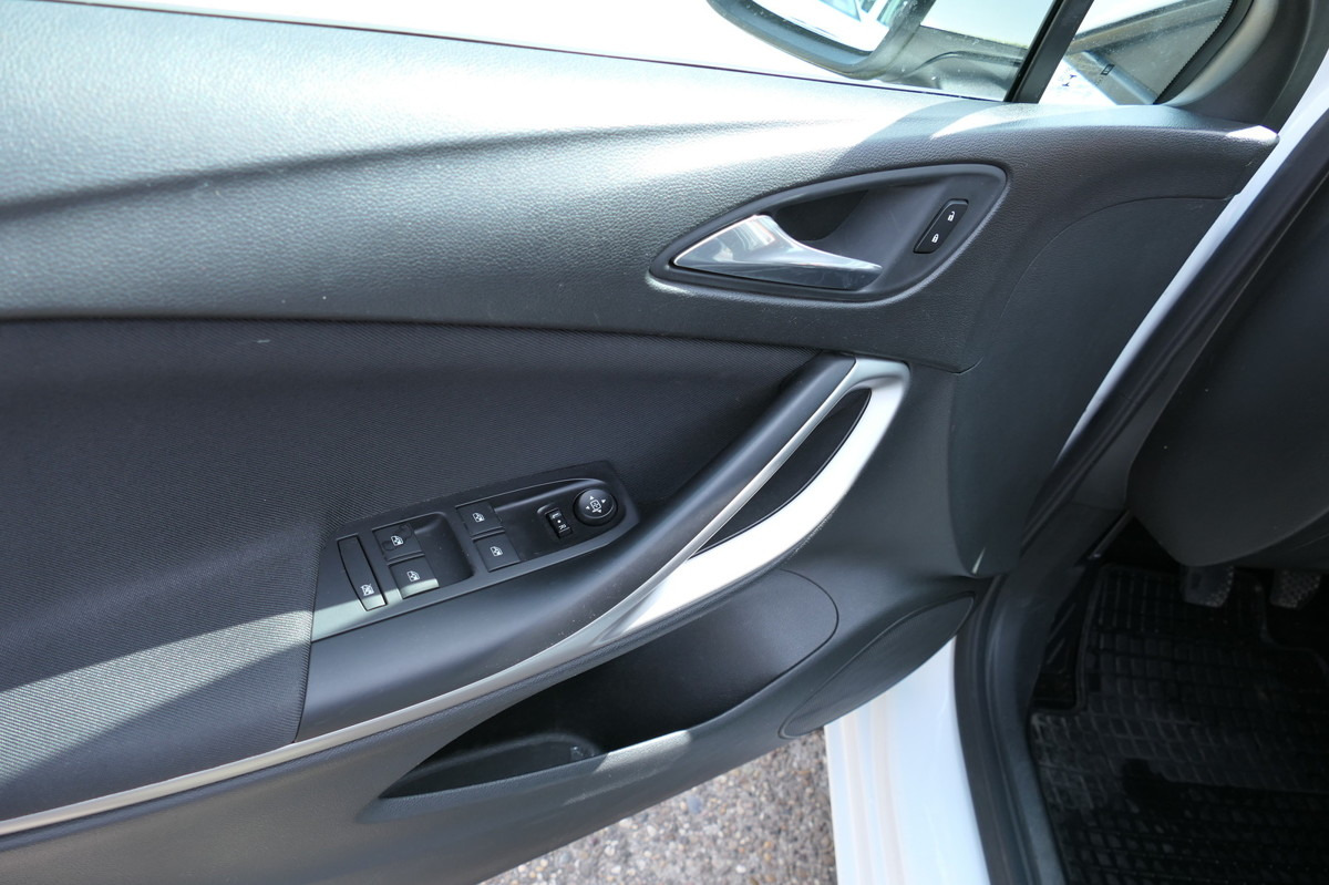Lizingu i OPEL Astra Sports Tourer 1.5 CDTI KLIMA OPEL Astra Sports Tourer 1.5 CDTI KLIMA: foto 8