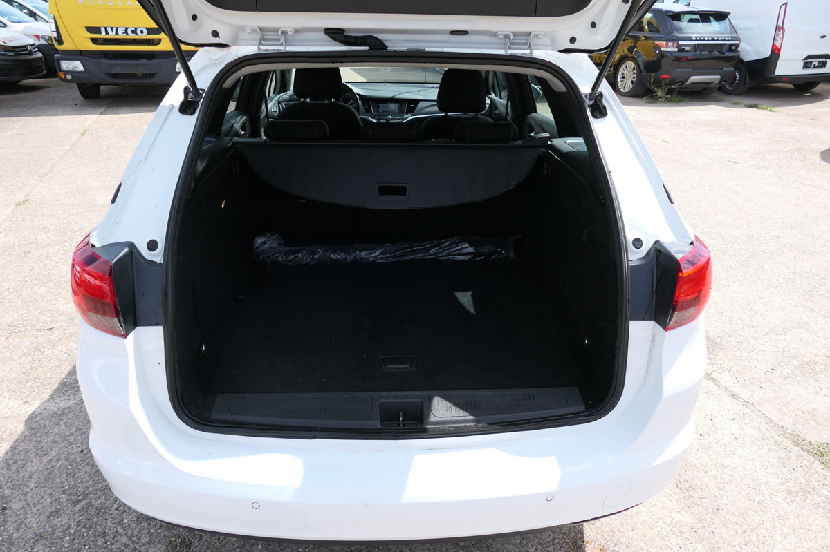 Lizingu i OPEL Astra Sports Tourer 1.5 CDTI KLIMA OPEL Astra Sports Tourer 1.5 CDTI KLIMA: foto 9