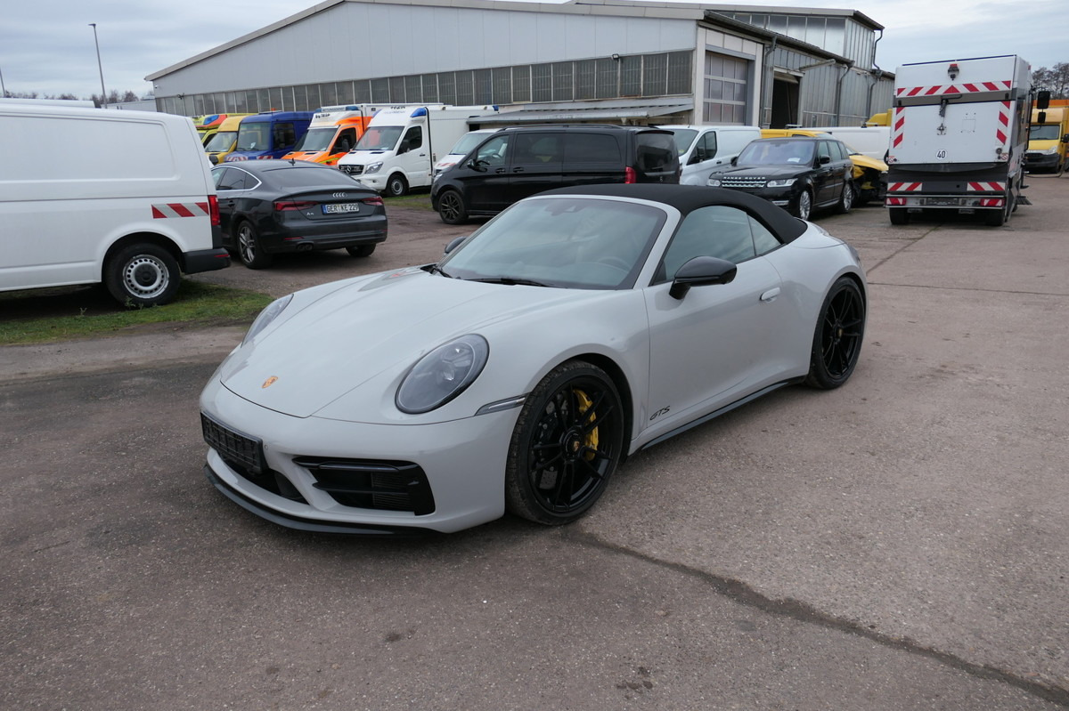 PORSCHE 992 911 Carrera GTS Cabriolet Keramik,Burmeister - Kabriolet: foto 1 PORSCHE 992 911 Carrera GTS Cabriolet Keramik,Burmeister - Kabriolet: foto 1