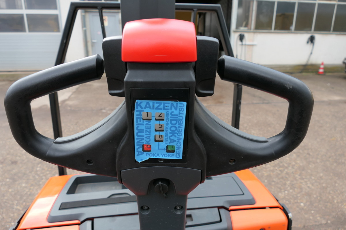 TOYOTA SWE 080L - Pirun paletash: foto 5 TOYOTA SWE 080L - Pirun paletash: foto 5