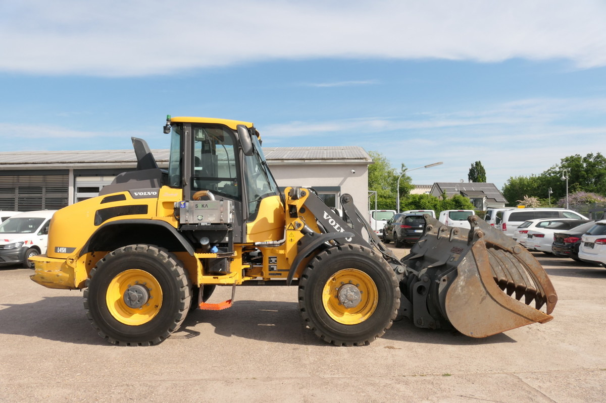 VOLVO L45H - Fadrom me goma: foto 4 VOLVO L45H - Fadrom me goma: foto 4