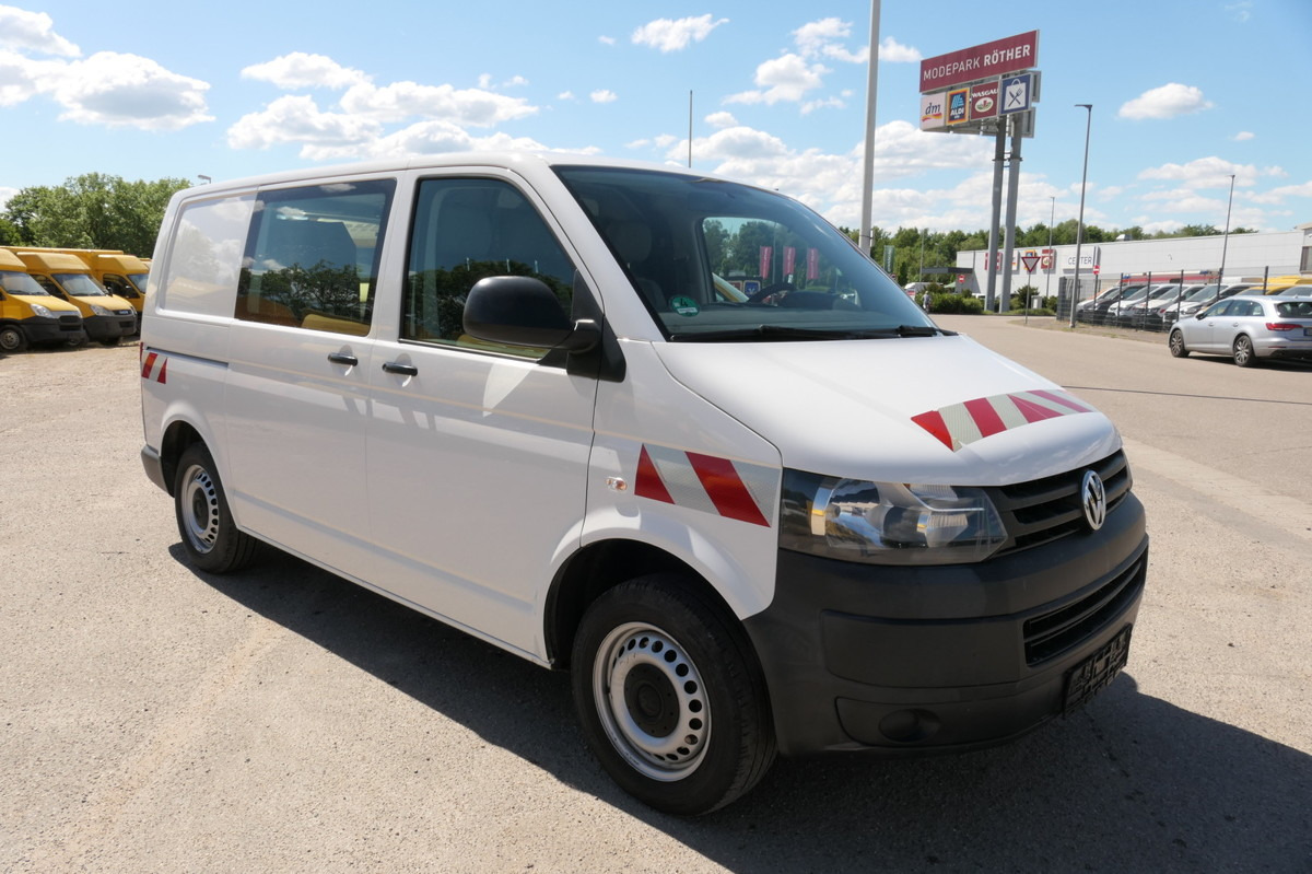 VW T5 2.0 TDI 4Motion 3-Sitzer KLIMA AHK Werkstatte - Furgon: foto 2 VW T5 2.0 TDI 4Motion 3-Sitzer KLIMA AHK Werkstatte - Furgon: foto 2