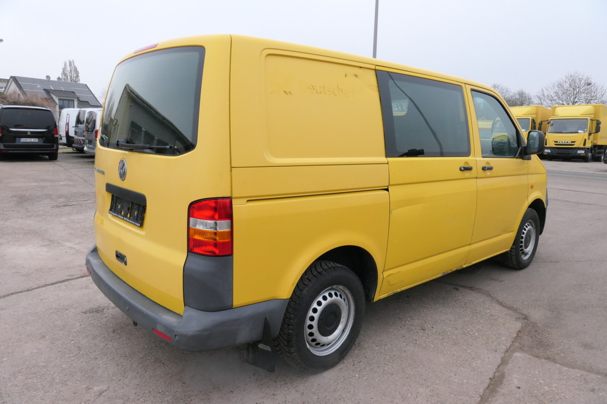 VW T5 Transporter 1.9 TDI PARKTRONIK 2xSCHIEBETÜR - Furgon i vogël: foto 4 VW T5 Transporter 1.9 TDI PARKTRONIK 2xSCHIEBETÜR - Furgon i vogël: foto 4