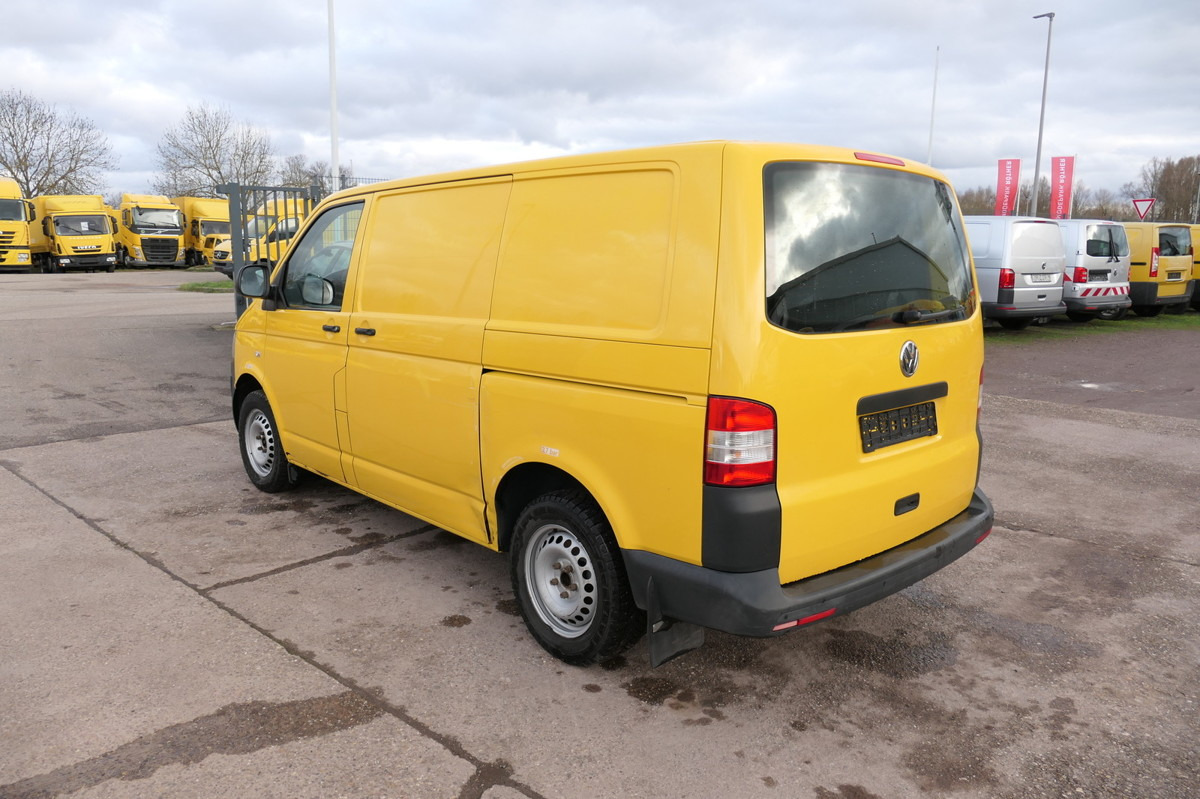 VW T5 Transporter 2.0 TDI 2-Sitzer PARKTRONIK EURO5 - Furgon i vogël: foto 5 VW T5 Transporter 2.0 TDI 2-Sitzer PARKTRONIK EURO5 - Furgon i vogël: foto 5