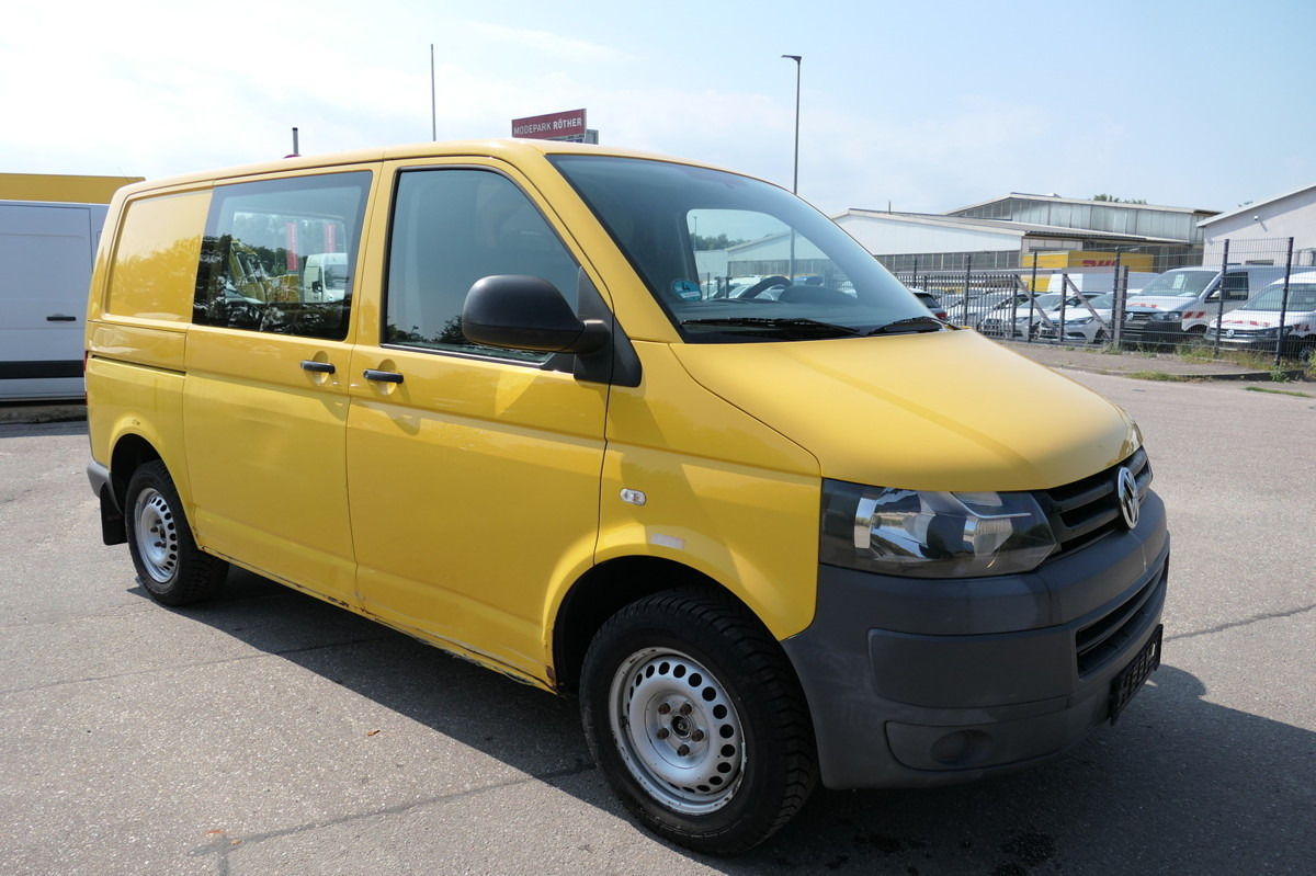 VW T5 Transporter 2.0 TDI 2xSCHIEBETÜR PARKTRONIK E - Furgon i vogël: foto 2 VW T5 Transporter 2.0 TDI 2xSCHIEBETÜR PARKTRONIK E - Furgon i vogël: foto 2