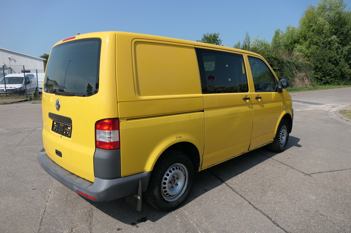 VW T5 Transporter 2.0 TDI 2xSCHIEBETÜR PARKTRONIK E - Furgon i vogël: foto 3 VW T5 Transporter 2.0 TDI 2xSCHIEBETÜR PARKTRONIK E - Furgon i vogël: foto 3