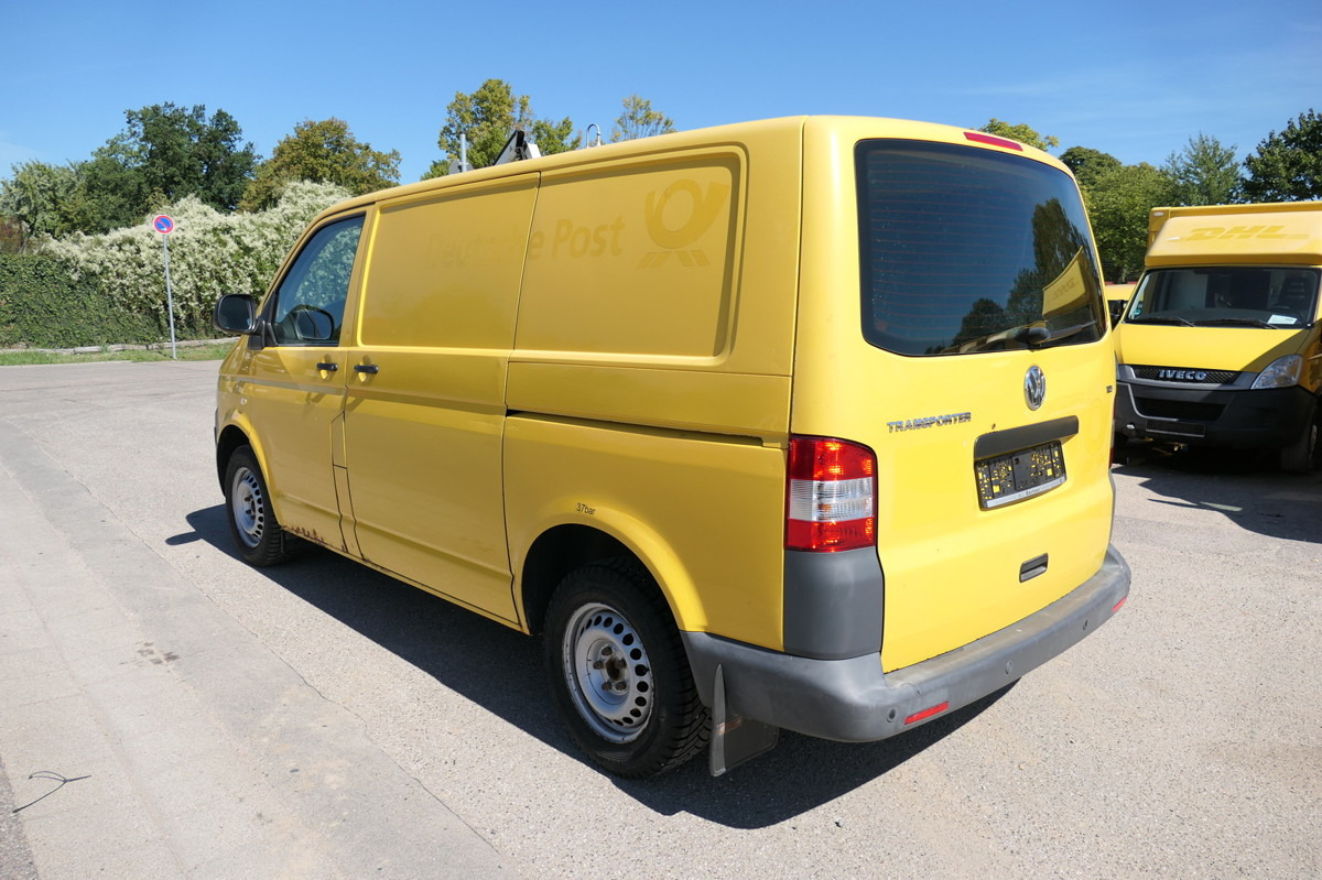 VW T5 Transporter 2.0 TDI EURO-5 2xSCHIEBETÜR PARKT - Furgon i vogël: foto 5 VW T5 Transporter 2.0 TDI EURO-5 2xSCHIEBETÜR PARKT - Furgon i vogël: foto 5