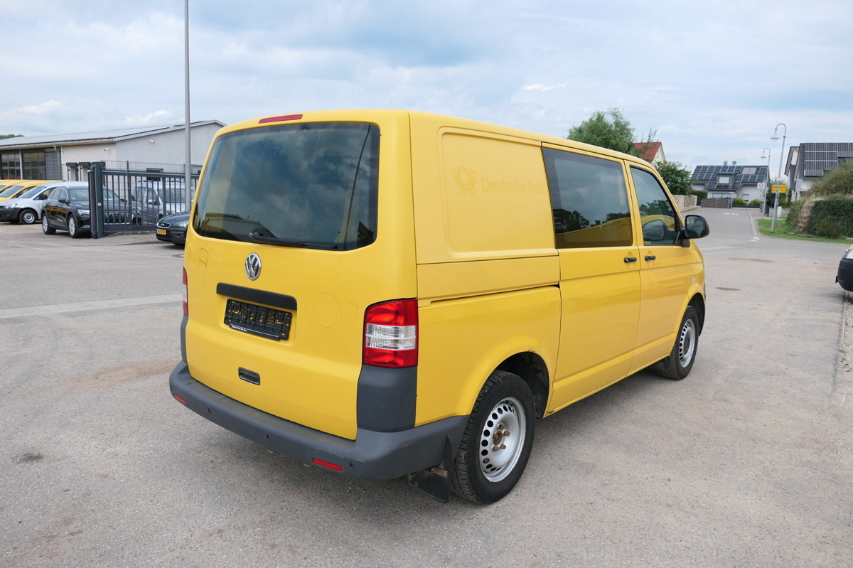 VW T5 Transporter 2.0 TDI EURO-5 2xSCHIEBETÜR PARKT - Furgon i vogël: foto 5 VW T5 Transporter 2.0 TDI EURO-5 2xSCHIEBETÜR PARKT - Furgon i vogël: foto 5