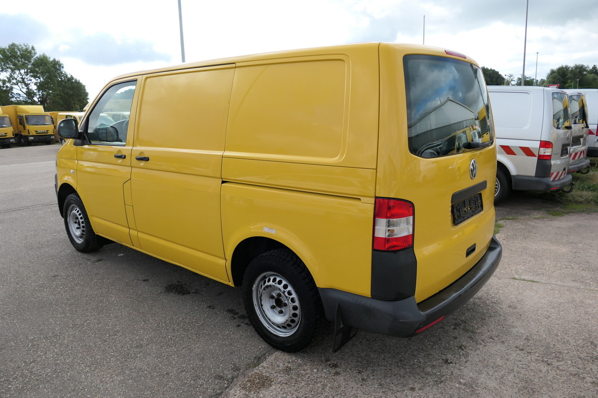 VW T5 Transporter 2.0 TDI EURO-5 CoC 2xSCHIEBETÜR P - Furgon i vogël: foto 4 VW T5 Transporter 2.0 TDI EURO-5 CoC 2xSCHIEBETÜR P - Furgon i vogël: foto 4