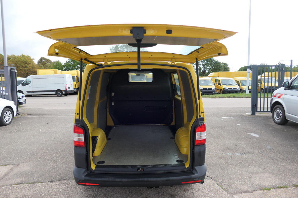 VW T5 Transporter 2.0 TDI EURO-5 CoC 2xSCHIEBETÜR P - Furgon i vogël: foto 5 VW T5 Transporter 2.0 TDI EURO-5 CoC 2xSCHIEBETÜR P - Furgon i vogël: foto 5