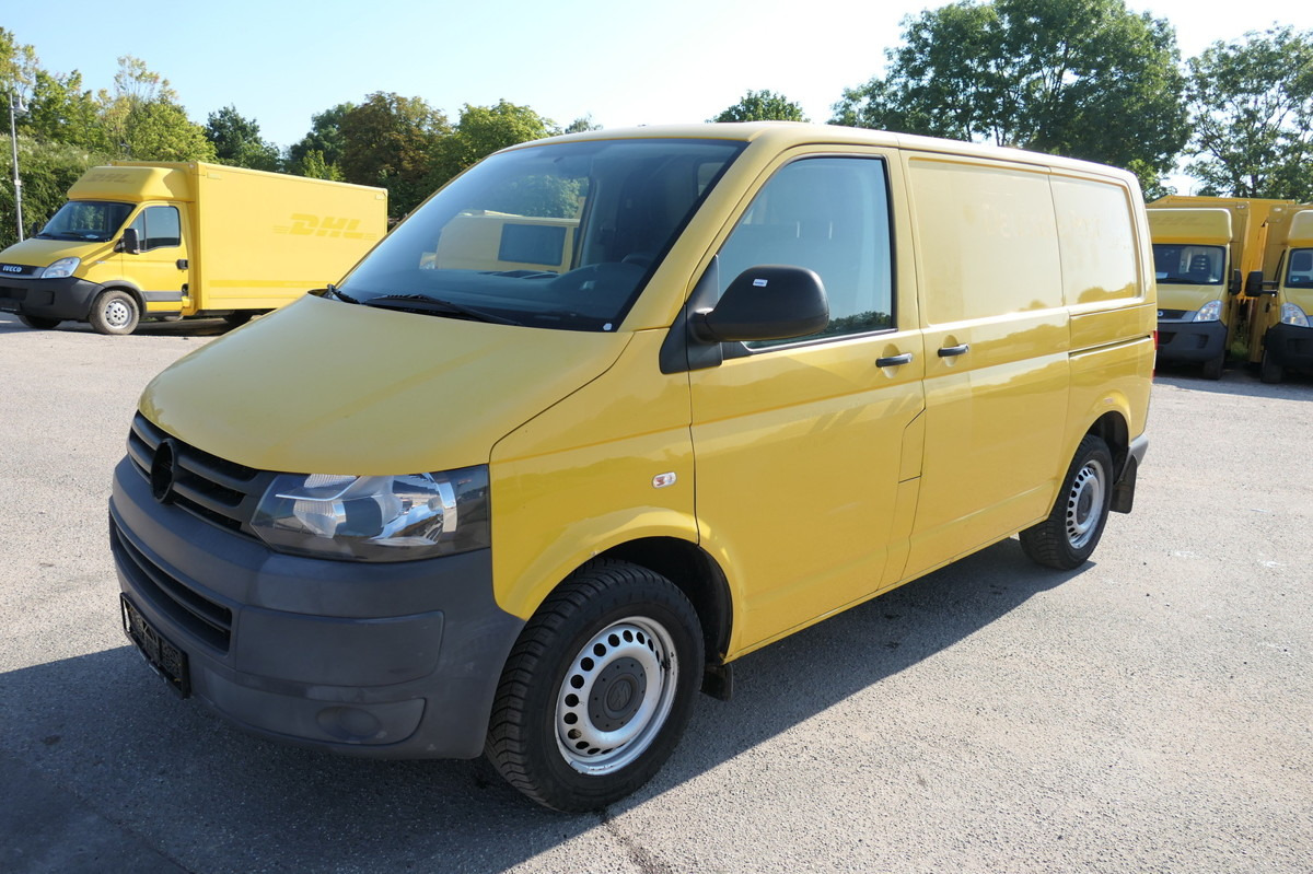 VW T5 Transporter 2.0 TDI PARKTRONIK EURO-5 2xSCHIE - Furgon i vogël: foto 2 VW T5 Transporter 2.0 TDI PARKTRONIK EURO-5 2xSCHIE - Furgon i vogël: foto 2
