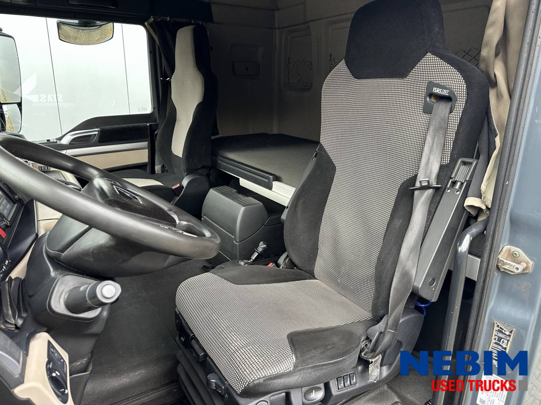 MAN TGX 18.460 4x4 Hydro drive - Gjysmë-kamion: foto 4 MAN TGX 18.460 4x4 Hydro drive - Gjysmë-kamion: foto 4