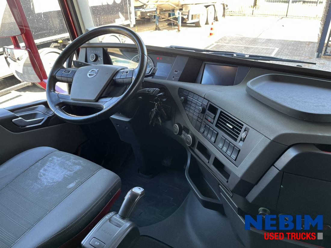 Volvo FH 460 4x2 LNG - MA - Chassis Code - Gjysmë-kamion: foto 4 Volvo FH 460 4x2 LNG - MA - Chassis Code - Gjysmë-kamion: foto 4