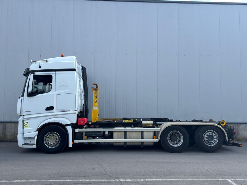 Gjysmë-kamion Mercedes-Benz Actros 2548: foto 11