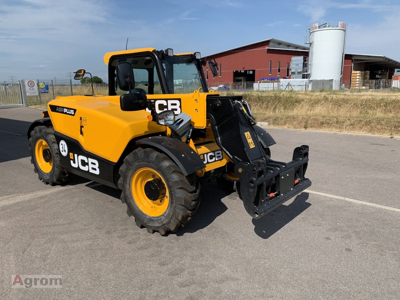 Lizingu i JCB 525-60 Agri Plus JCB 525-60 Agri Plus: foto 8