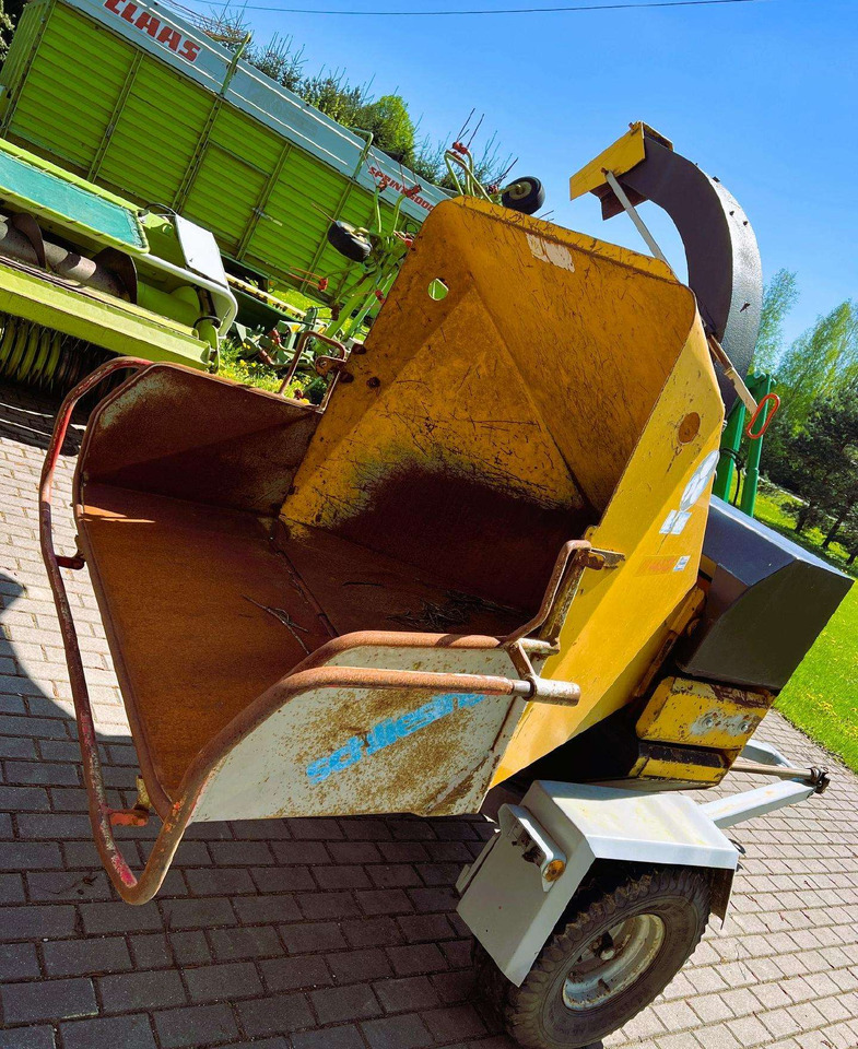-Kita- Schliesing 440 ZX - Copëtuese druri: foto 5 -Kita- Schliesing 440 ZX - Copëtuese druri: foto 5