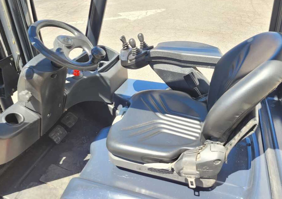 Linde E 16 C-01/386 (batt. 2016) - Pirun elektrik: foto 2 Linde E 16 C-01/386 (batt. 2016) - Pirun elektrik: foto 2