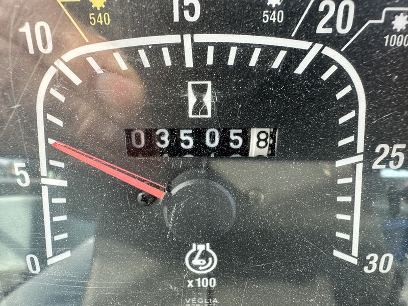 Ford 6640 SL - Traktor: foto 5 Ford 6640 SL - Traktor: foto 5