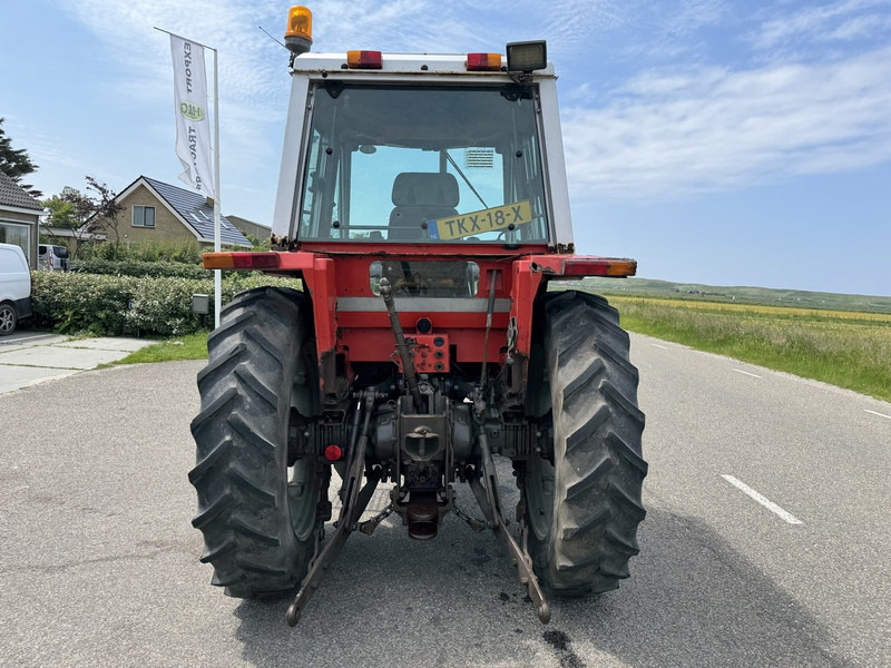 Traktor Massey Ferguson 675: foto 10