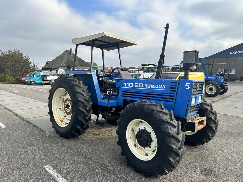 New Holland 110-90 DT - Traktor: foto 3 New Holland 110-90 DT - Traktor: foto 3