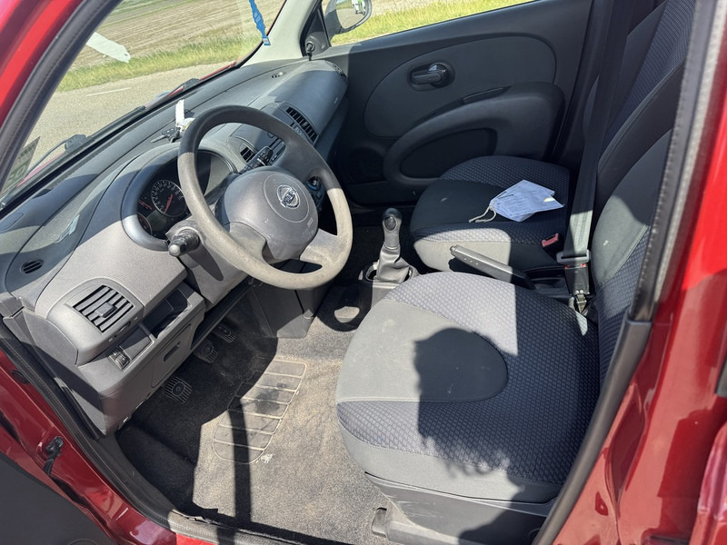 Nissan Micra - Veturë: foto 4 Nissan Micra - Veturë: foto 4