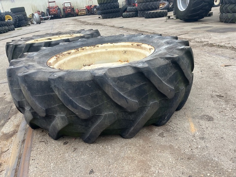 Pirelli 380\70 R28 TM700 - Bandazh: foto 5 Pirelli 380\70 R28 TM700 - Bandazh: foto 5