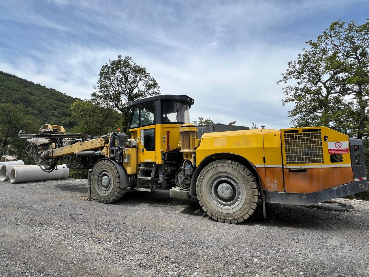 Atlas Copco E2C - Makineri e drejtuar për hapjen e rrugëve: foto 3 Atlas Copco E2C - Makineri e drejtuar për hapjen e rrugëve: foto 3