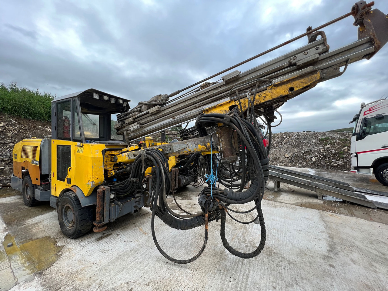 Atlas Copco Simba S7D - Makineri e drejtuar për hapjen e rrugëve: foto 3 Atlas Copco Simba S7D - Makineri e drejtuar për hapjen e rrugëve: foto 3
