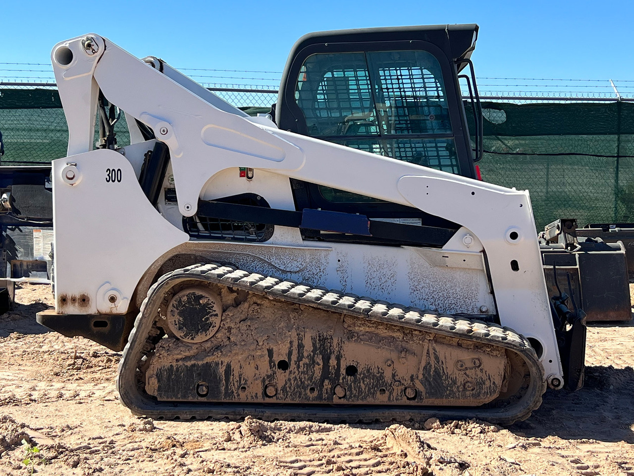Bobcat T870 - Mini fadrom: foto 1 Bobcat T870 - Mini fadrom: foto 1