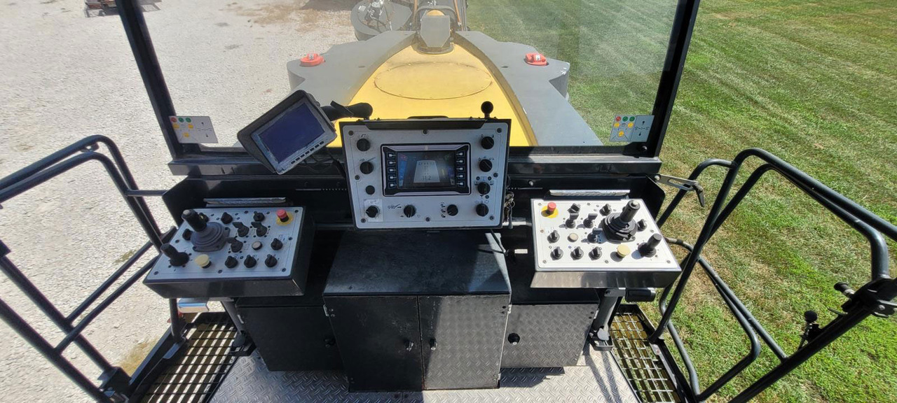 Bomag BM 2000/75 - Frezë asfalti: foto 5 Bomag BM 2000/75 - Frezë asfalti: foto 5