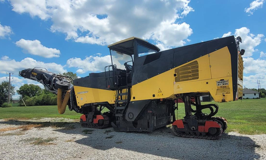 Bomag BM 2000/75 - Frezë asfalti: foto 1 Bomag BM 2000/75 - Frezë asfalti: foto 1