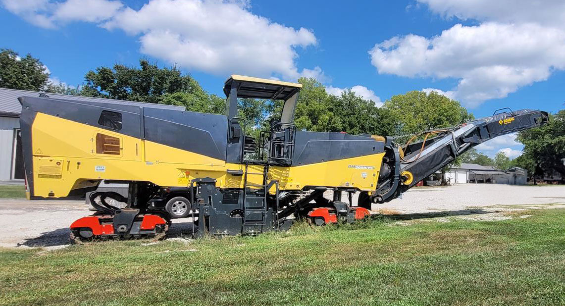 Bomag BM 2000/75 - Frezë asfalti: foto 3 Bomag BM 2000/75 - Frezë asfalti: foto 3