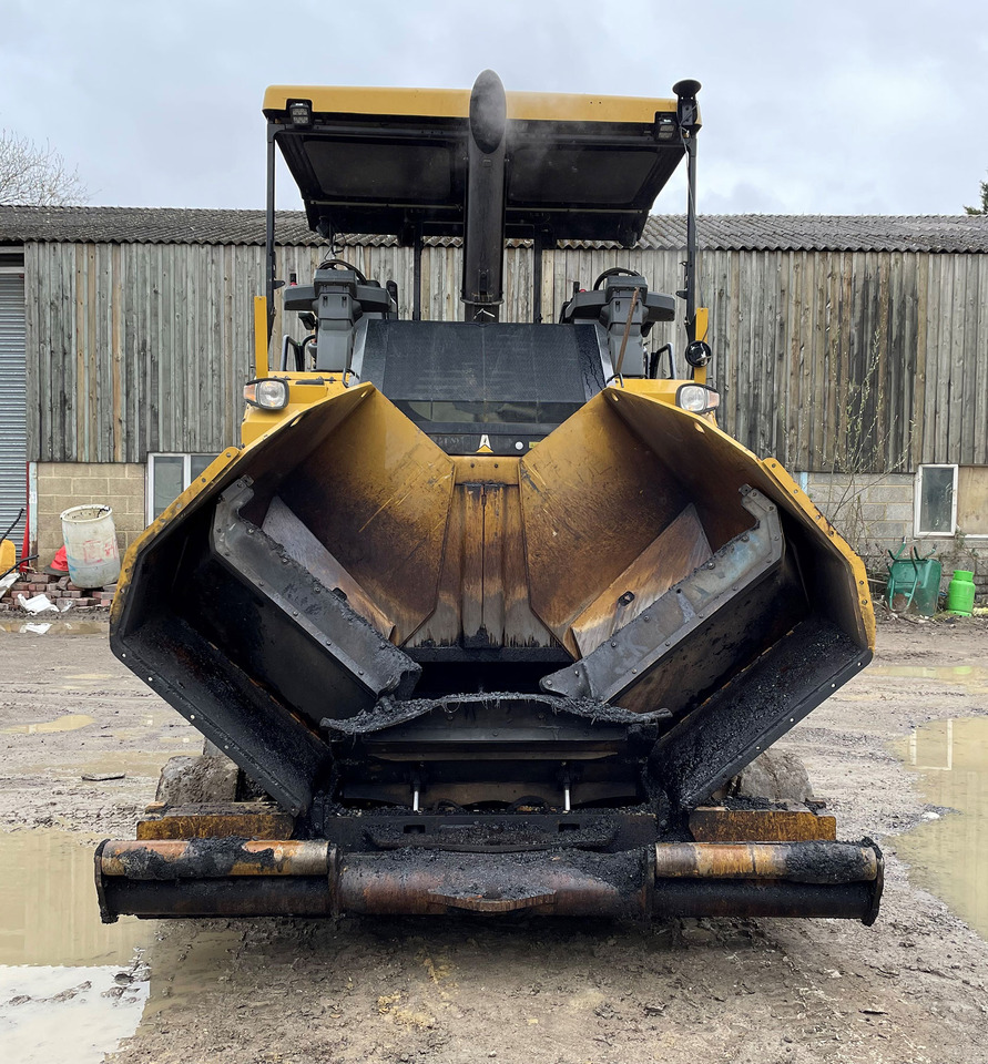 Caterpillar AP500F - Shtrues asfalti: foto 5 Caterpillar AP500F - Shtrues asfalti: foto 5