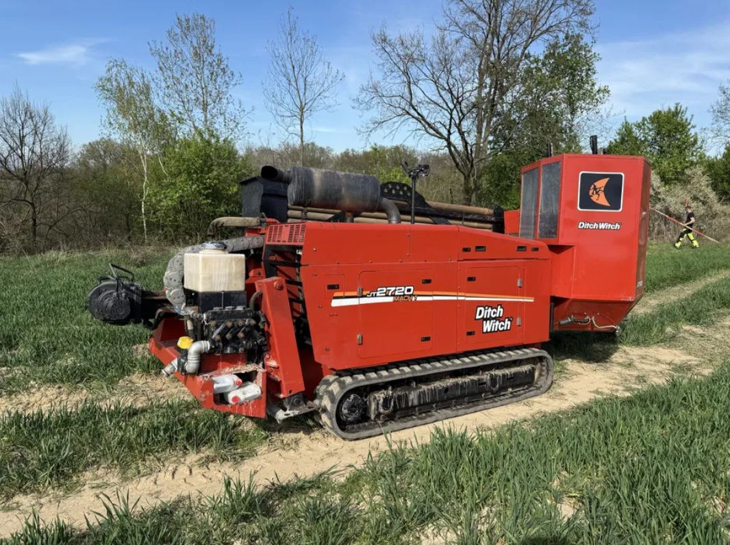 Ditch Witch JT2720 Mach 1 - Makineri e drejtuar për hapjen e rrugëve: foto 3 Ditch Witch JT2720 Mach 1 - Makineri e drejtuar për hapjen e rrugëve: foto 3