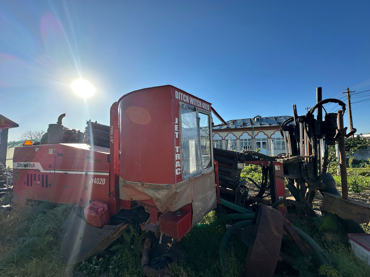 Ditch Witch JT4020 - Makineri e drejtuar për hapjen e rrugëve: foto 4 Ditch Witch JT4020 - Makineri e drejtuar për hapjen e rrugëve: foto 4
