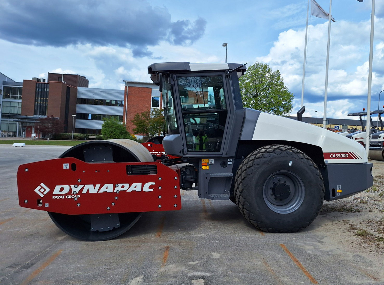 Dynapac CA3500D - Ngjeshës: foto 2 Dynapac CA3500D - Ngjeshës: foto 2