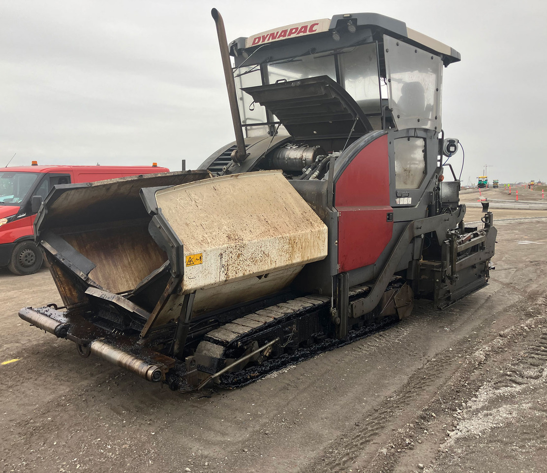 Dynapac SD2500CS - Shtrues asfalti: foto 1 Dynapac SD2500CS - Shtrues asfalti: foto 1